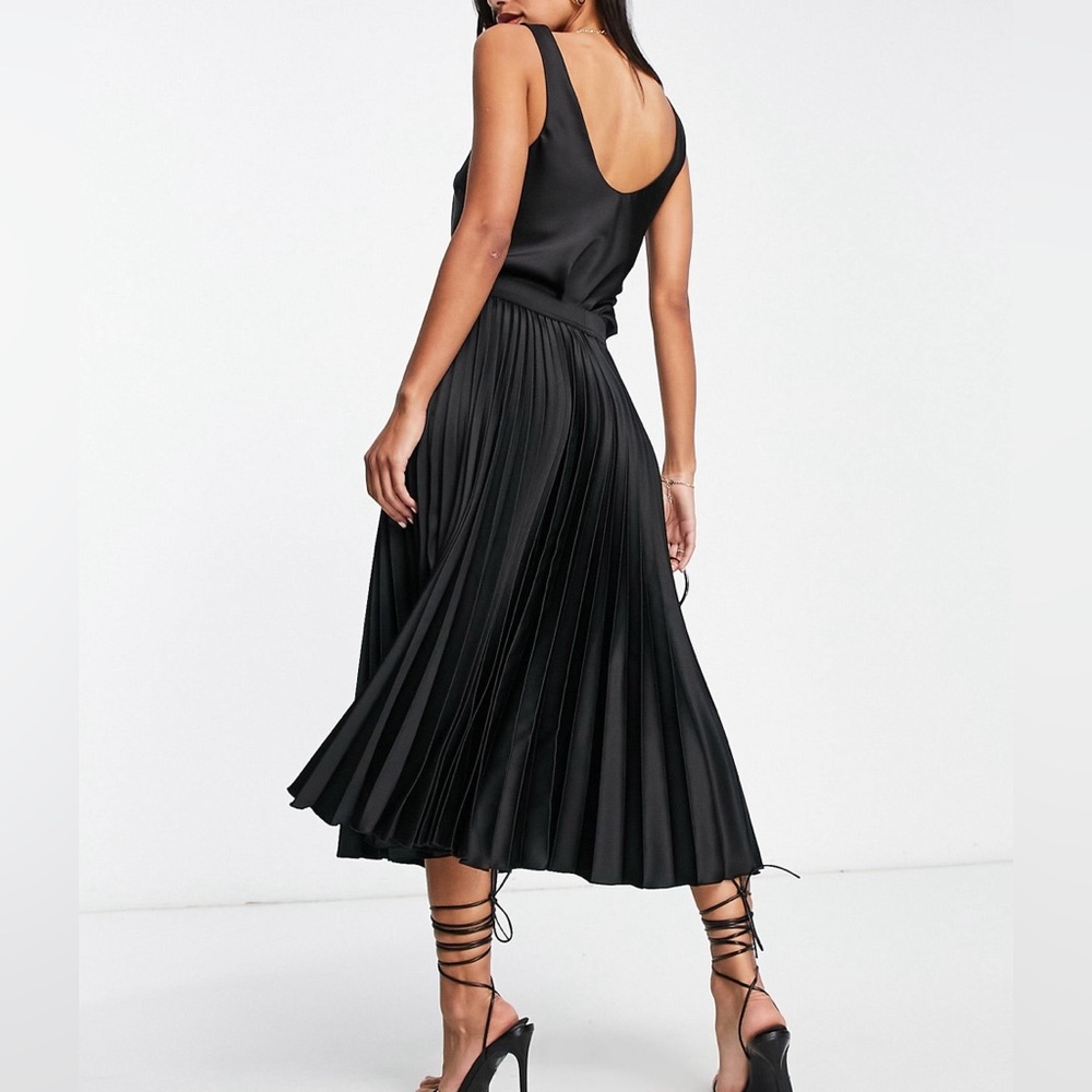 pleated skirt H&M